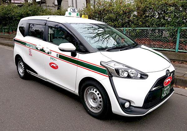 普通車:シエンタ